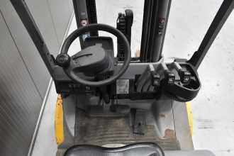 Used Forklift Truck JUNGHEINRICH TFG 425 /58890/ GAS VIERRADFRONTSTAPLER (13066421)