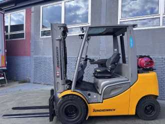 Used Forklift Truck JUNGHEINRICH TFG 430s Baujahr 2019/ Duplexmast TOP ZUSTAND GAS VIERRADFRONTSTAPLER (13067555)