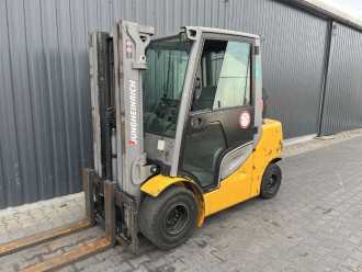 Used Forklift Truck JUNGHEINRICH TFG435s GAS VIERRADFRONTSTAPLER (13036282) backdrop
