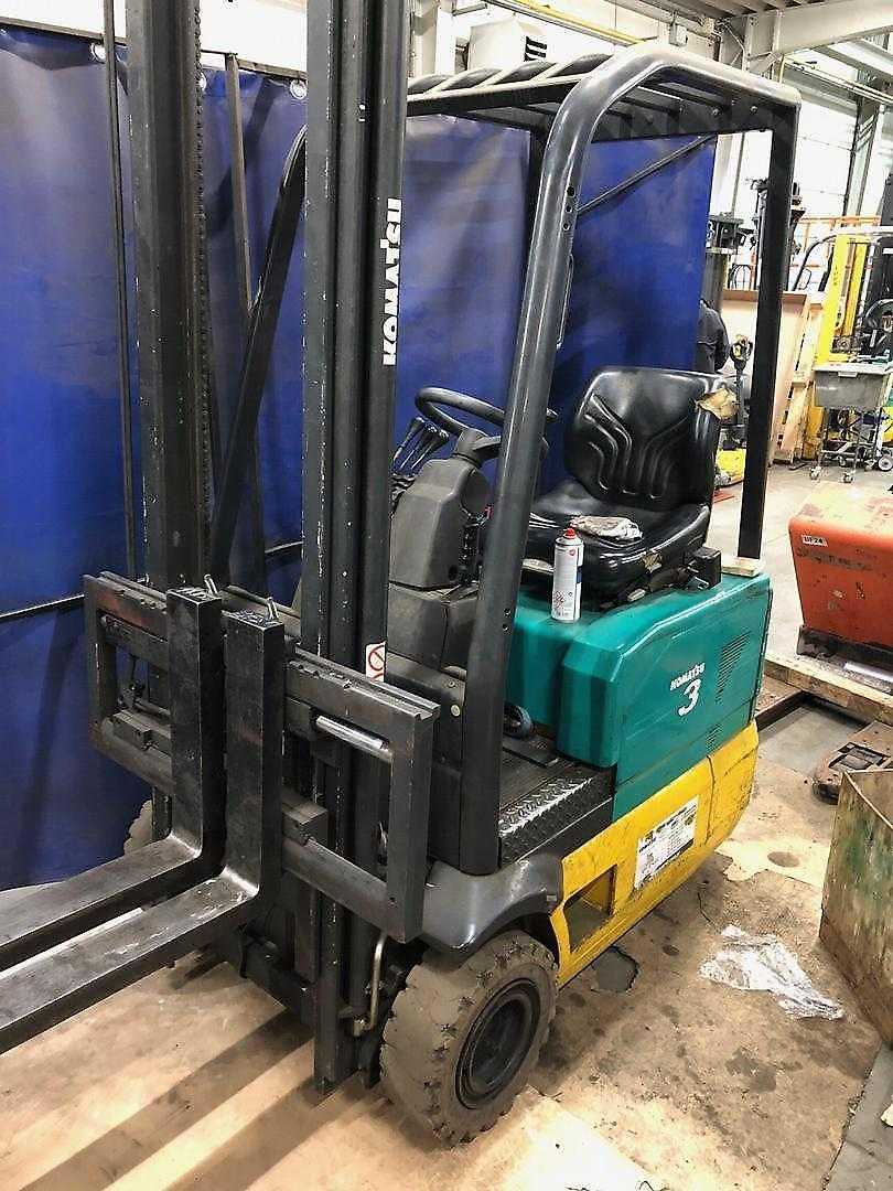 Used Forklift Truck KOMATSU FB13M-2Rac ELEKTRO DREIRADFRONTSTAPLER (13063209)