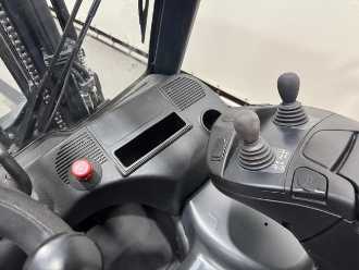 Used Forklift Truck LINDE 386 E 14-02 ELEKTRO VIERRADFRONTSTAPLER (13018008)