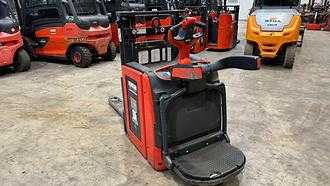Used Forklift Truck LINDE D 12 AP ELEKTRO HOCHHUBWAGENFAHRERSTAND (13070957)