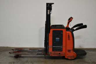 Used Forklift Truck LINDE D 14 ION 133-01 ELEKTRO HOCHHUBWAGENFAHRERSTAND (13041713)