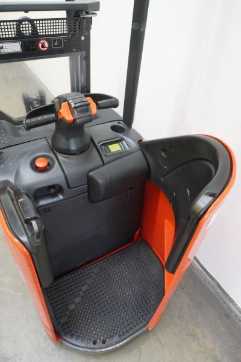 Used Forklift Truck LINDE D 14 SP 133 ELEKTRO HOCHHUBWAGENFAHRERSTAND (13016930)