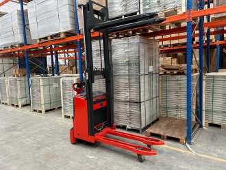Used Forklift Truck LINDE D08 ELEKTRO HOCHHUBWAGENDEICHSEL (13067336)