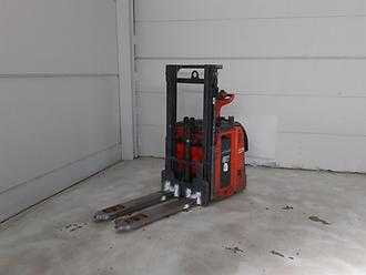 Used Forklift Truck LINDE D12AP ELEKTRO HOCHHUBWAGENMANUELLELEKTRISCH (13055290) backdrop