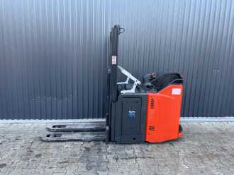 Used Forklift Truck LINDE D12SP ELEKTRO HOCHHUBWAGENFAHRERSTAND (13069211)