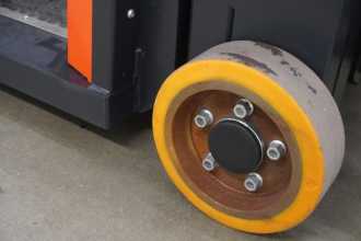 Used Forklift Truck LINDE E 10 8917 ELEKTRO DREIRADFRONTSTAPLER (13043449)