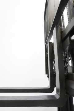 Used Forklift Truck LINDE E 12 EVO 386-02 ELEKTRO DREIRADFRONTSTAPLER (13033677)