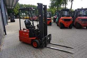 Used Forklift Truck LINDE E 12Z-02 - Triplex ELEKTRO VIERRADFRONTSTAPLER (12880429)