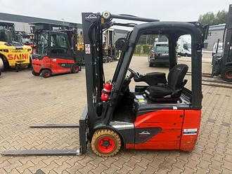 Used Forklift Truck LINDE E 14 -02 ELEKTRO DREIRADFRONTSTAPLER (13064793)