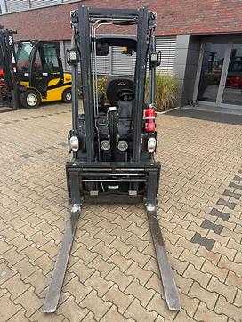 Used Forklift Truck LINDE E 14 -02 ELEKTRO DREIRADFRONTSTAPLER (13064793)