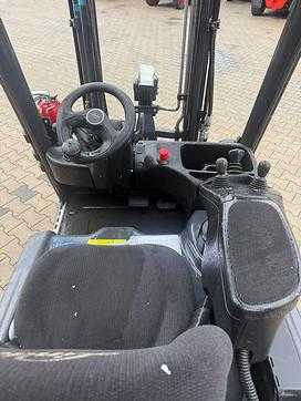 Used Forklift Truck LINDE E 14 -02 ELEKTRO DREIRADFRONTSTAPLER (13064793)