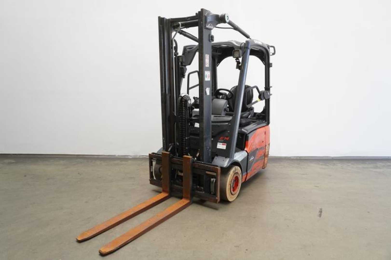 Used Forklift Truck LINDE E 14 EVO 386-02 ELEKTRO DREIRADFRONTSTAPLER (13060790)