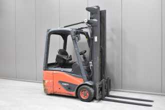 Used Forklift Truck LINDE E 15 - 02 /57483/ ELEKTRO DREIRADFRONTSTAPLER (13034983) backdrop