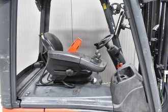 Used Forklift Truck LINDE E 15 - 02 /58840/ ELEKTRO DREIRADFRONTSTAPLER (13066183)