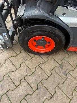 Used Forklift Truck LINDE E 16 -02 ELEKTRO DREIRADFRONTSTAPLER (13064794)