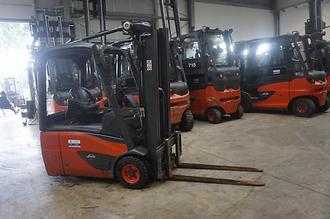 Used Forklift Truck LINDE E 16-02 - Triplex - Nur 3.521 Stunden ELEKTRO DREIRADFRONTSTAPLER (13071191)