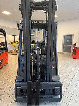 Used Forklift Truck LINDE E 16 C-02 ELEKTRO DREIRADFRONTSTAPLER (13039614)