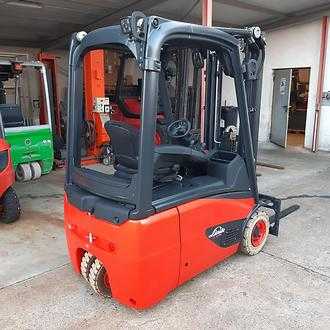 Used Forklift Truck LINDE E 16 C - 02 EVO ELEKTRO DREIRADFRONTSTAPLER (12986570)