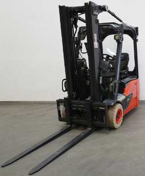 Used Forklift Truck LINDE E 16 C EVO 386-02 ELEKTRO DREIRADFRONTSTAPLER (13068128) backdrop