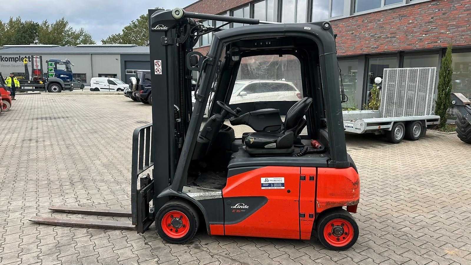 Used Forklift Truck LINDE E 16 P-02 ELEKTRO VIERRADFRONTSTAPLER (13075239)