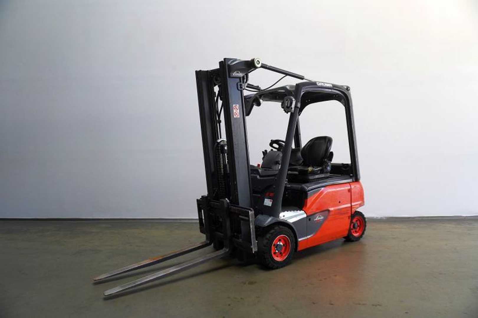 Used Forklift Truck LINDE E 16 P EVO 386-02 ELEKTRO VIERRADFRONTSTAPLER (12981070)