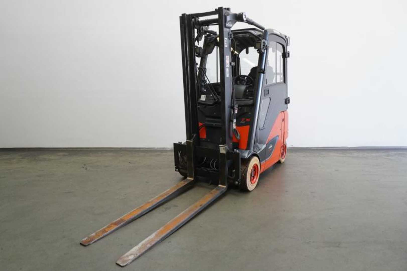 Used Forklift Truck LINDE E 16 PH EVO 386-02 ELEKTRO VIERRADFRONTSTAPLER (13059508)