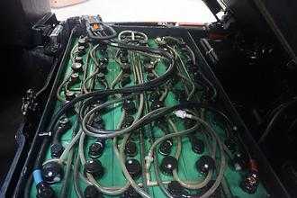 Used Forklift Truck LINDE E 16C-02 - Triplex ELEKTRO DREIRADFRONTSTAPLER (13025685)