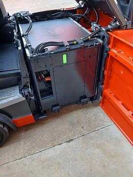 Used Forklift Truck LINDE E 18 PH - 02 Bj. 2022 ELEKTRO VIERRADFRONTSTAPLER (13050440)