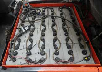Used Forklift Truck LINDE E 20 L EVO 386-02 ELEKTRO DREIRADFRONTSTAPLER (13063273)