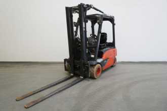 Used Forklift Truck LINDE E 20 PL EVO 386-02 ELEKTRO VIERRADFRONTSTAPLER (13012438) backdrop