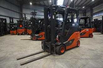 Used Forklift Truck LINDE E 20PH-02 - Triplex - 5.722 Stunden ELEKTRO VIERRADFRONTSTAPLER (13021813) backdrop