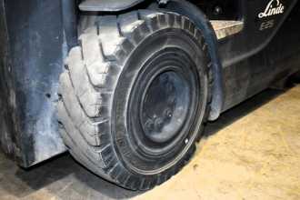 Used Forklift Truck LINDE E 25 387-01 ELEKTRO VIERRADFRONTSTAPLER (13021745)