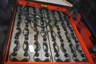 Used Forklift Truck LINDE E 25/600 HL 387-01 ELEKTRO VIERRADFRONTSTAPLER (13042744)