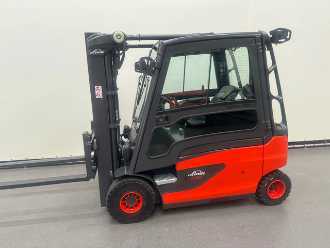 Used Forklift Truck LINDE E 25 L-01 nieuwe accu ELEKTRO VIERRADFRONTSTAPLER (13074805)