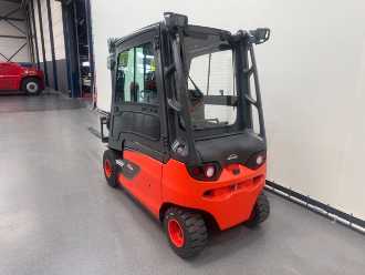 Used Forklift Truck LINDE E 25 L-01 nieuwe accu ELEKTRO VIERRADFRONTSTAPLER (13074805)