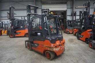 Used Forklift Truck LINDE E 30-01 - 6.604 Stunden ELEKTRO VIERRADFRONTSTAPLER (13052396)