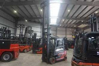 Used Forklift Truck LINDE E 30-01 - 6.604 Stunden ELEKTRO VIERRADFRONTSTAPLER (13052396)
