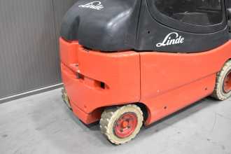 Used Forklift Truck LINDE E 30/600 - 02 /13434/ ELEKTRO VIERRADFRONTSTAPLER (13008722)