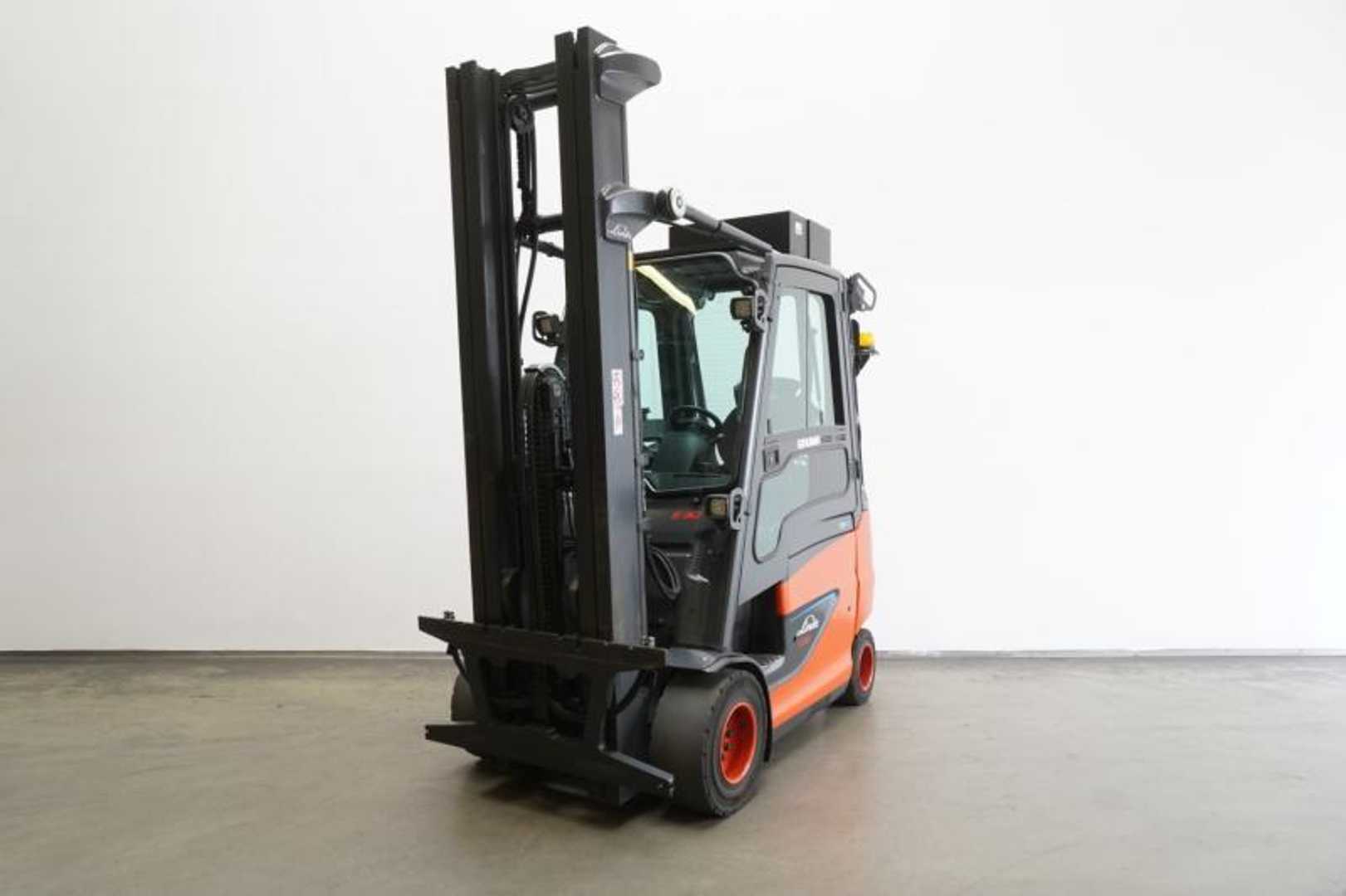 Used Forklift Truck LINDE E 30/600 H ION 387 ELEKTRO VIERRADFRONTSTAPLER (13044093)