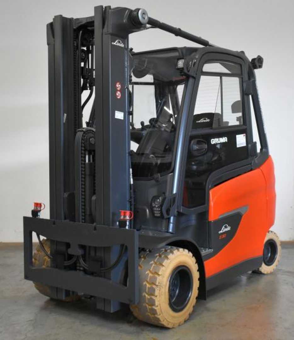 Used Forklift Truck LINDE E 30/600 HL 1252-01 ELEKTRO VIERRADFRONTSTAPLER (13069284)