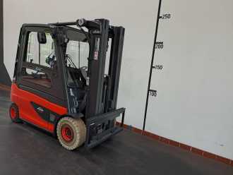 Used Forklift Truck LINDE E 30 L : 3,0 t ELEKTRO VIERRADFRONTSTAPLER (12942822)