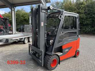Used Forklift Truck LINDE E 35 HL 01 ELEKTRO VIERRADFRONTSTAPLER (13065176) backdrop