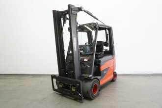 Used Forklift Truck LINDE E 35 HL 387 ELEKTRO VIERRADFRONTSTAPLER (13029527) backdrop
