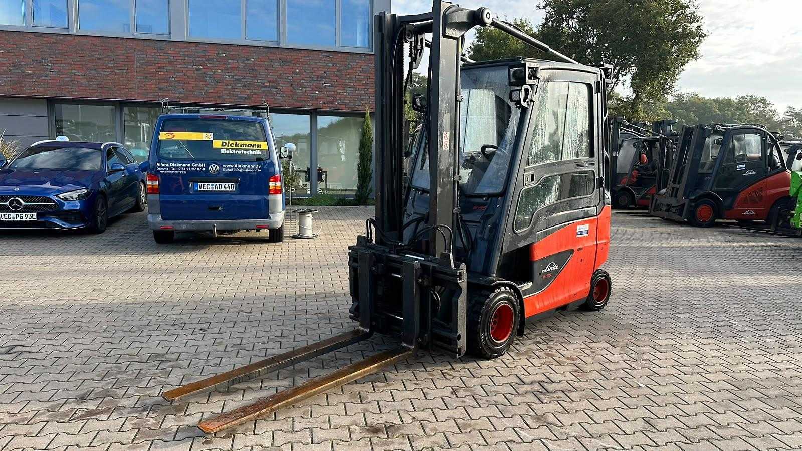 Used Forklift Truck LINDE E 35HL-01 - 2020er Batterie ELEKTRO VIERRADFRONTSTAPLER (13072935)