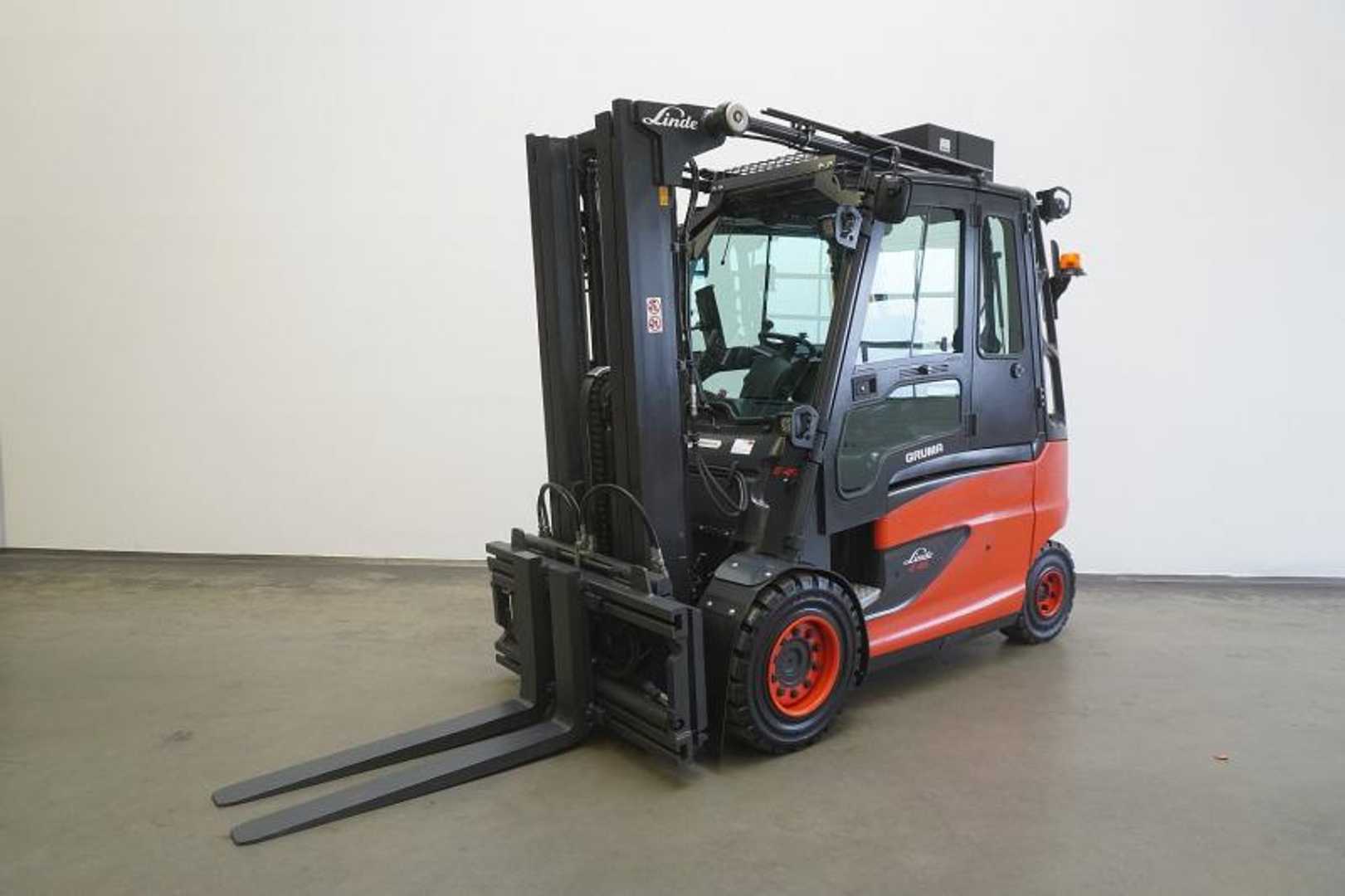 Used Forklift Truck LINDE E 45/600 HL 388 ELEKTRO VIERRADFRONTSTAPLER (13004333)