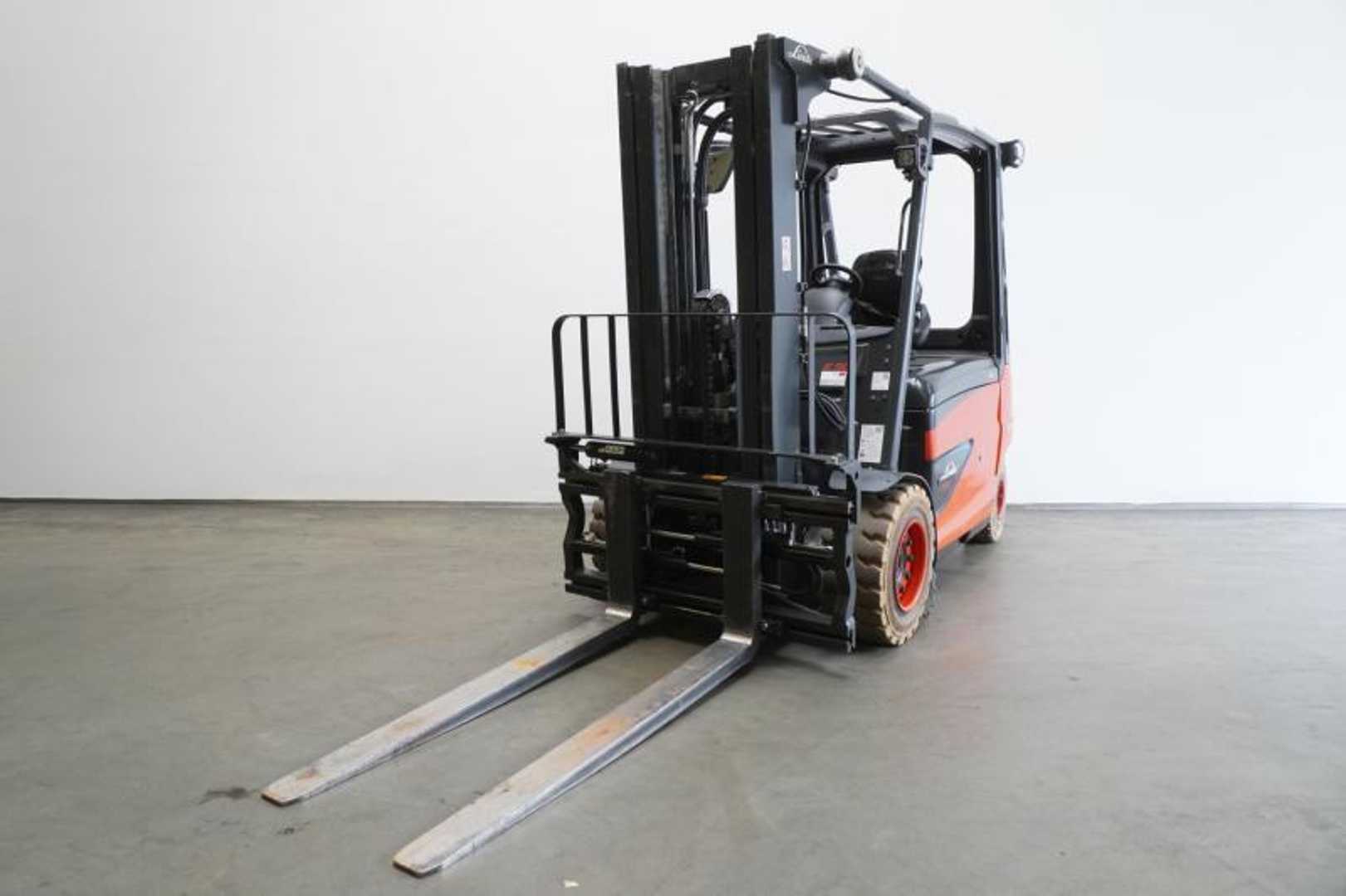 Used Forklift Truck LINDE E 50/600 HL ION 388 ELEKTRO VIERRADFRONTSTAPLER (13042070)