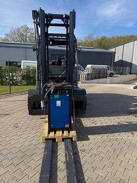 Used Forklift Truck LINDE E 70-01 ELEKTRO VIERRADFRONTSTAPLER (13039047)