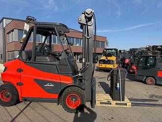 Used Forklift Truck LINDE E 70-01 ELEKTRO VIERRADFRONTSTAPLER (13039047)